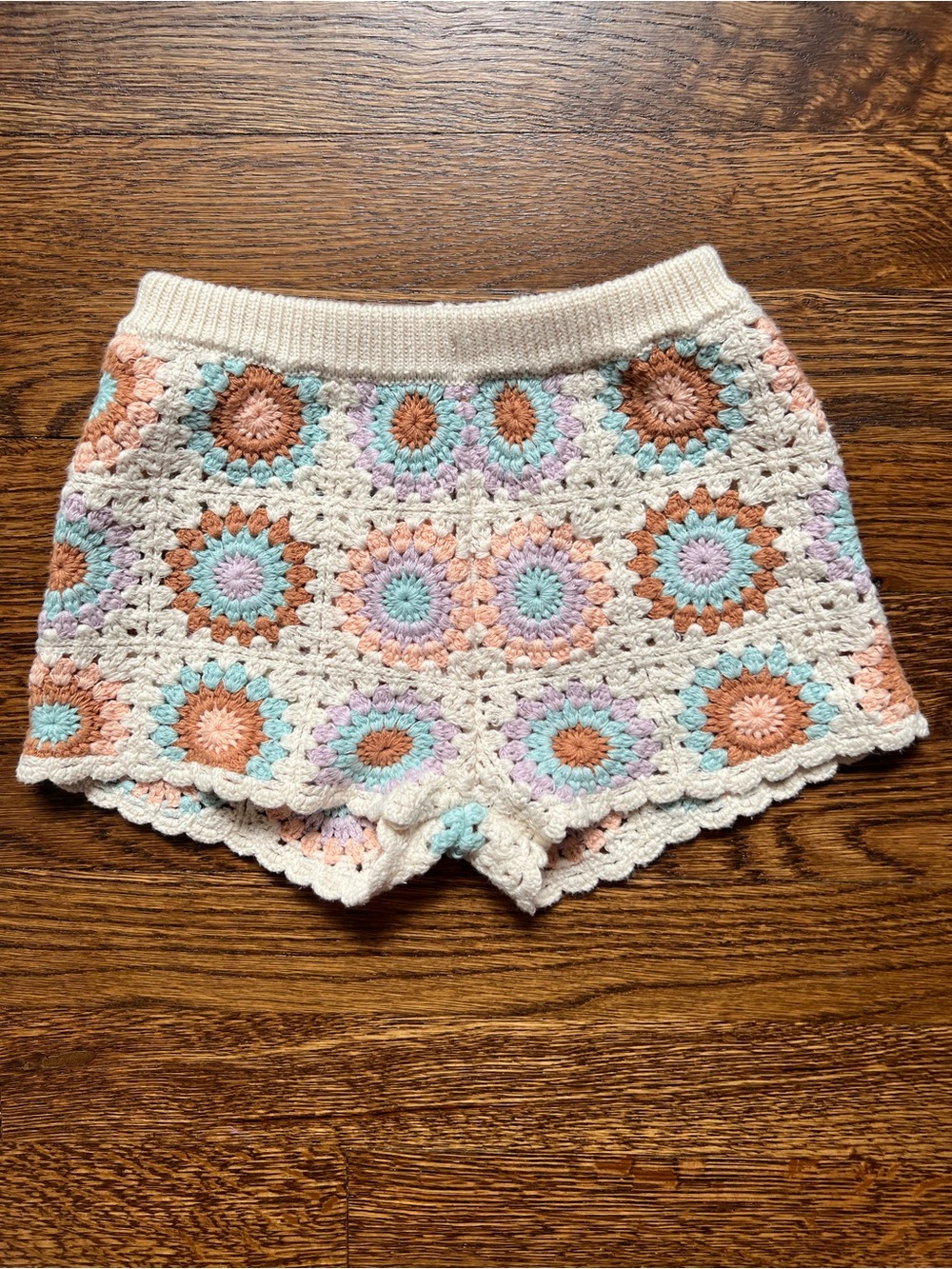 ZARA- Crochet Shorts - Cream with Pastel Accents
